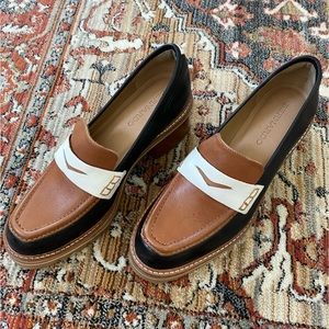 Leather Bernardo loafer